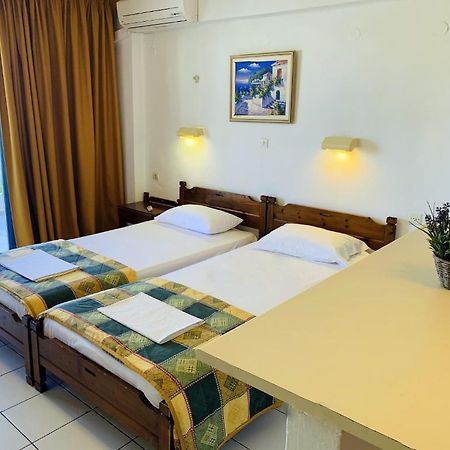 Kassavetis Hotel Hersonissos  Exterior photo